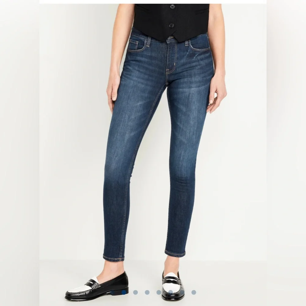 🆕 Old Navy Women’s Mid-Rise Rockstar Super-Skinny Jeans 14 Large Dark Wash - Picture 6 of 16